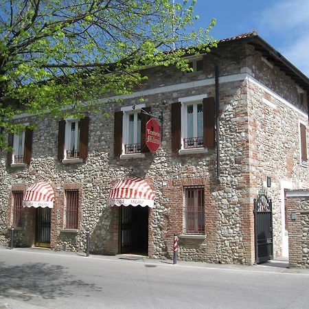 Trattoria Milani Ξενοδοχείο Lonato Εξωτερικό φωτογραφία