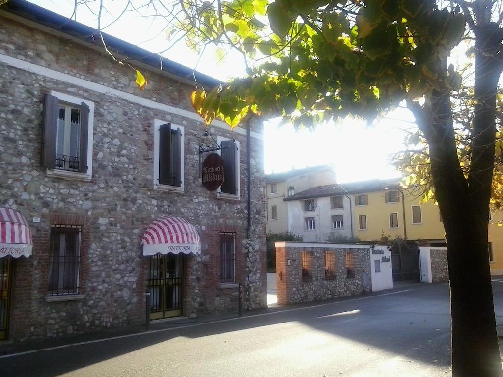 Trattoria Milani Ξενοδοχείο Lonato Εξωτερικό φωτογραφία