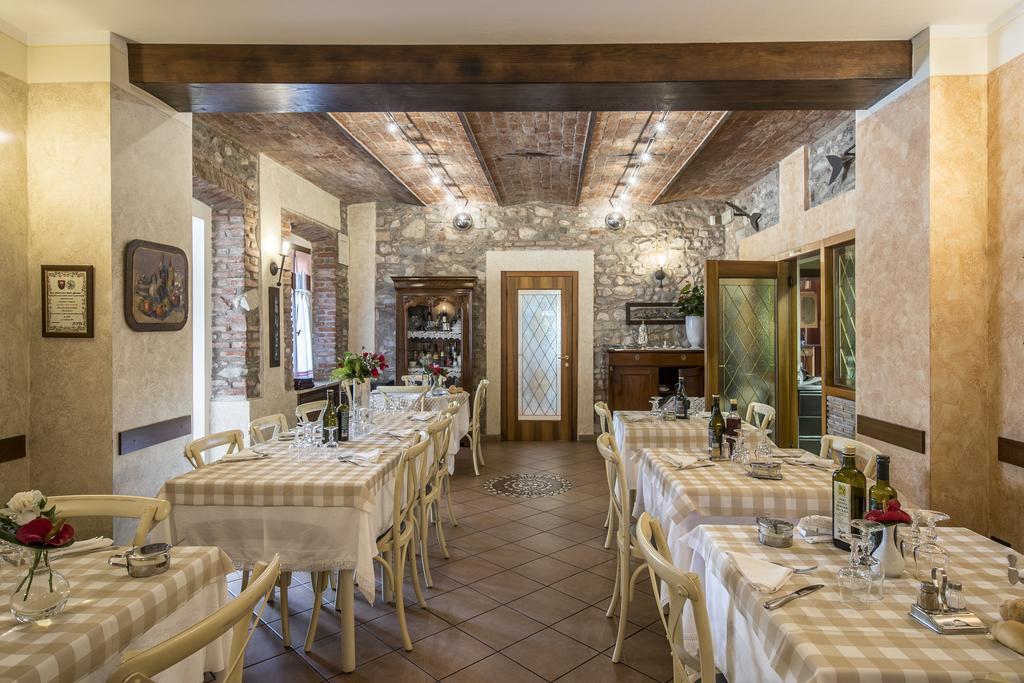 Trattoria Milani Ξενοδοχείο Lonato Εξωτερικό φωτογραφία